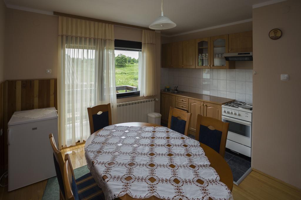 Apartment Vi&Mi Szluin Szoba fotó